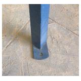 Vacuum hold down table