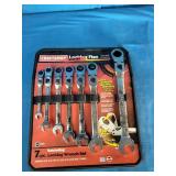 Craftsman 7-piece SAE locking flex-head ratcheting wrench set featuring "Made in USA" branding.