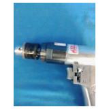 Mac Tools AD540 3/8" reversible air drill, featuring an aluminum housing and a keyed chuck