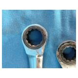 Mastergrip 6-piece metric reversible ratcheting combination wrench set.