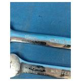 Mastergrip 6-piece metric reversible ratcheting combination wrench set.