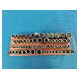 Craftsman multi-row mechanic
