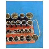 Craftsman multi-row mechanic