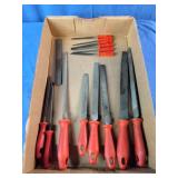 Multi-piece hand file and rasp set