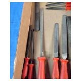 Multi-piece hand file and rasp set