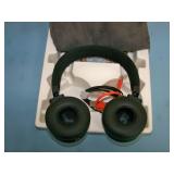 JBL Live 675NC Wireless True Adaptive Noise-Cancelling On-Ear Headphones - in Original Box