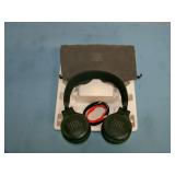 JBL Live 675NC Wireless True Adaptive Noise-Cancelling On-Ear Headphones - in Original Box