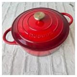 Nuovva cast iron Dutch oven