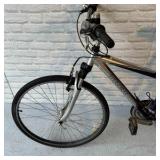 Trek 7100 hybrid bicycle