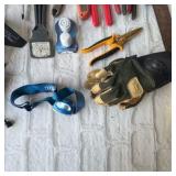 Misc. tools, bags, saws, handhelds etc.