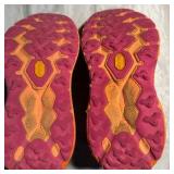 Hoka Speedgoat 5 women’s SZ 8B trail-running shoes