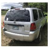 2005 Ford Escape LTD