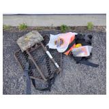 Tree Stand with Safety Harness and Seat Warmer