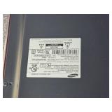 Samsung 32 Inch LCD TV with Remote