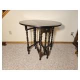 Dark Finish Gateleg Drop Leaf Table