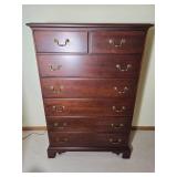 Traditional Cherry Finish 8 Drawer Chest