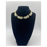 Beautiful Costume Jewelry Necklace - Woman