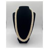 Beautiful Costume Jewelry Necklace - Woman
