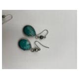 Beautiful Costume Jewelry Earrings - Woman