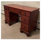BR1 - Vintage Maple Desk With Chair