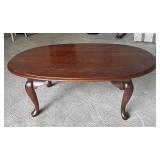 FR - Vintage Queen Anne Style Cherry Oval Coffee Table
