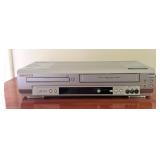 BR1 - Vintage Sylvania DVD VCR Combo SSD803