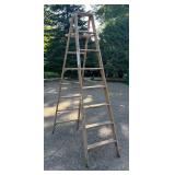 G - Werner Wooden Step Ladder W368 8 Ft Type II
