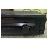 K - Vintage Sony STR-DE135 FM Stereo Receiver