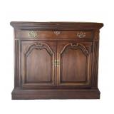 LR - Vintage Thomasville Georgian Style Server/Cabinet