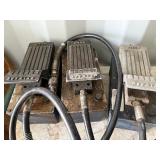 3 Air over hydraulic pumps  with 2 cylinders