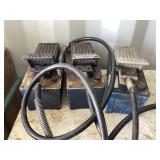 3 Air over hydraulic pumps  with 2 cylinders