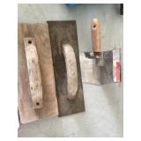 3 Hand trowels