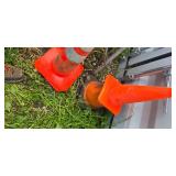 4 safety trafffic cones