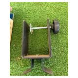 Rockler Universal Dust Port Bracket