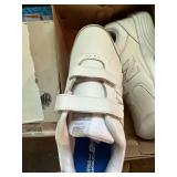 New Balance MW575WV2 Walking Shoes White Hook Loop Men 12 D