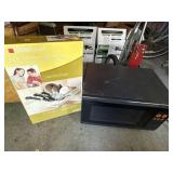 Sharp Carousel Countertop Microwave Oven Black 1994 Untested and New in Box Dish Rack