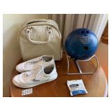 Vintage Bowling Set Columbia 300 Ball Dexter Shoes 9M w Bag