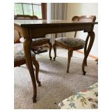 French Country 5 Pc Dining Set Cane Back Chairs Floral Seats, matching tablecloth