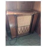 Vintage Victor Console Radio Cabinet