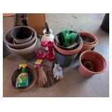 Garden Planters, Hummingbird Feeders & Tools Mixed Lot