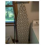 GE PowerSpray Steam & Dry Iron With Ironing Board Mixed Lot