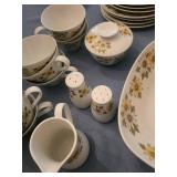 Noritake Marguerite 6730 China Mixed Lot