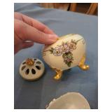 Mixed Porcelain Decorative Dishes & Vanity Pieces