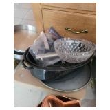 Mixed Kitchen Cookware Bakeware & Utensils