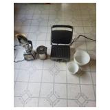 Osterizer Blender, Farberware Grill & Kitchenware Mixed Lot