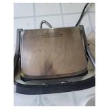 Osterizer Blender, Farberware Grill & Kitchenware Mixed Lot