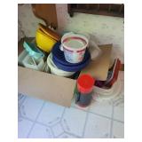 Plastic Food Storage Containers and Lids Mixed Lot