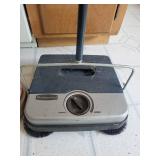 Hoover & Rubbermaid Floor Sweepers Mixed Lot