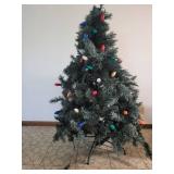 Pre-Lit Artificial Christmas Tree With Multicolor Lights
