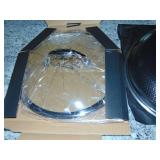Hexclad Hybrid Nonstick 10 Inch Fry Pan with Tempered Glass Lid